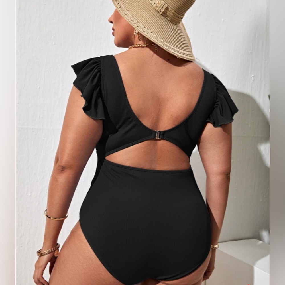 Plus Rib Ruffle Trim One Piece Swimsuit - Picture 2 of 4